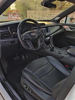 كاديلاك XT5
